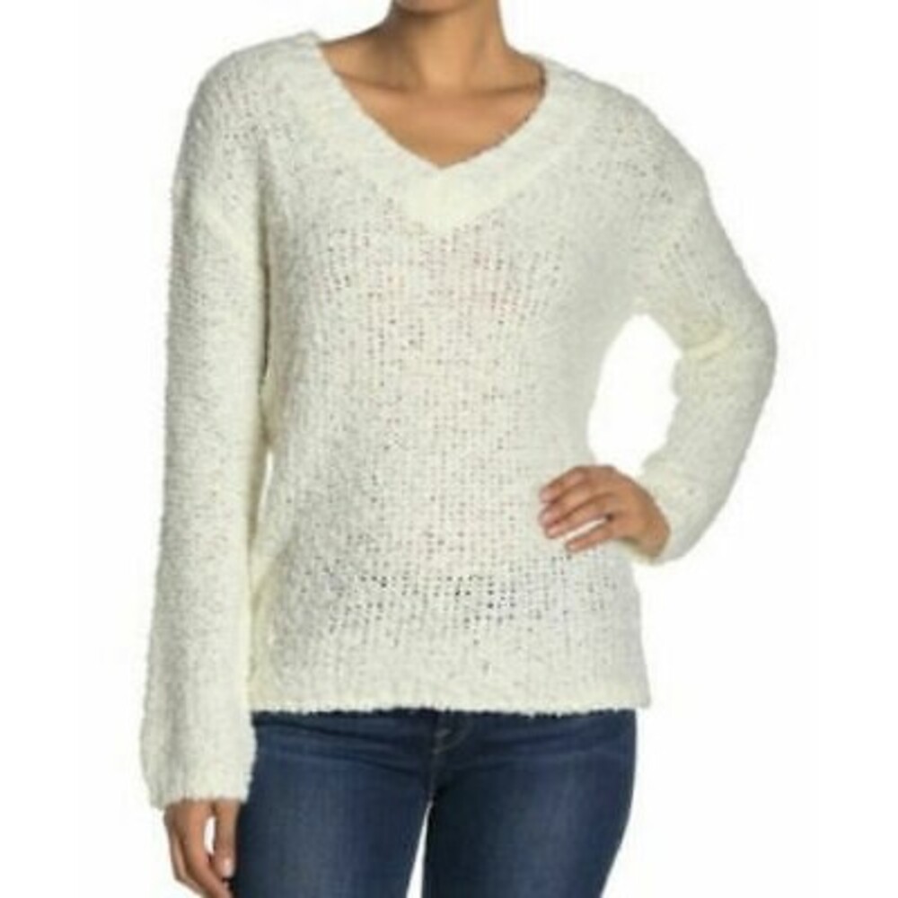 Susina Boucle Sweater Top Size L V-Neck Pullover Fluffy White Snow NWT B12